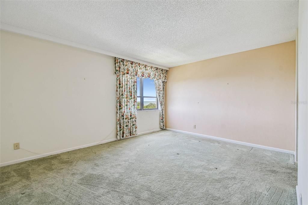 Image 31 of property listing at 2621 COVE CAY DRIVE 703, Clearwater, FL 33760