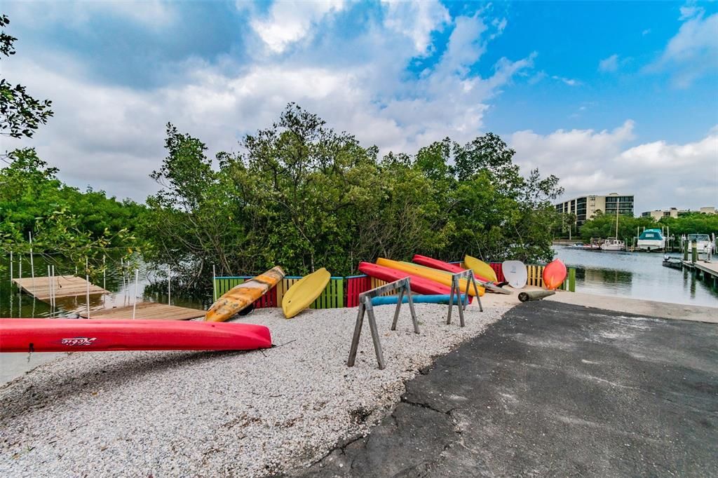 Image 73 of property listing at 2621 COVE CAY DRIVE 703, Clearwater, FL 33760