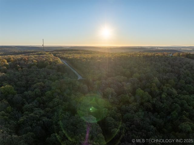 6 S 128th Street, Gore, OK 74435