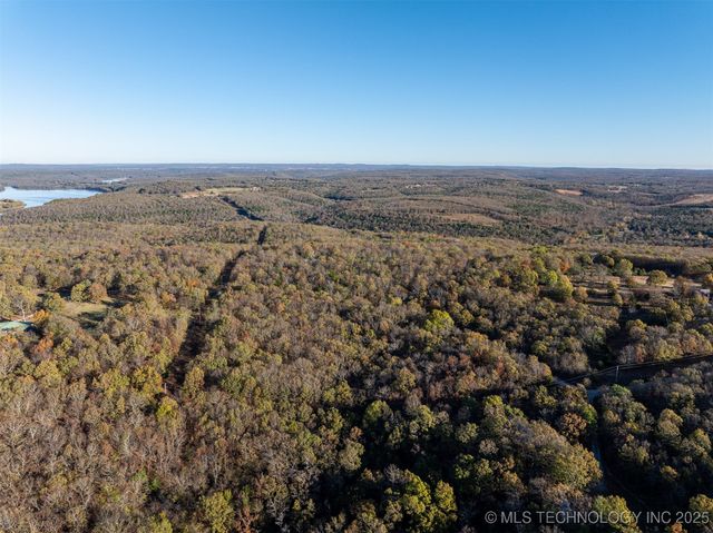 6 S 128th Street, Gore, OK 74435