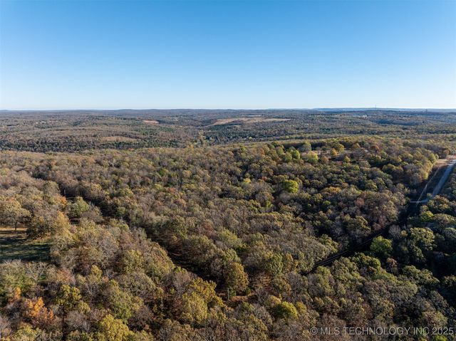 6 S 128th Street, Gore, OK 74435