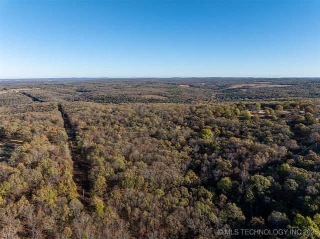 6 S 128th Street, Gore, OK 74435