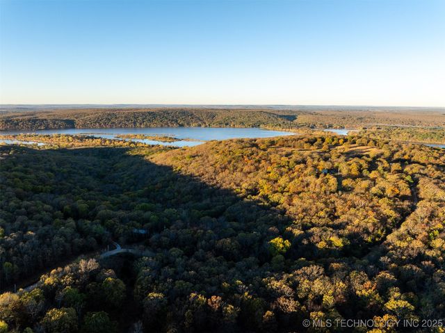 6 S 128th Street, Gore, OK 74435