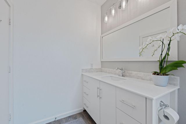 1201 Grove BLVD 2203, Austin, TX 78741
