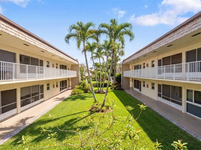 600 Snug Harbor Drive A16, Boynton Beach, FL 33435