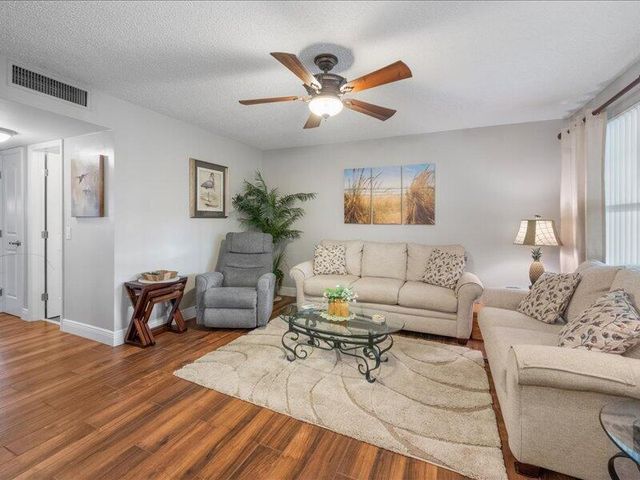 600 Snug Harbor Drive A16, Boynton Beach, FL 33435