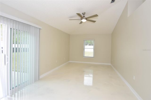 31 SLUMBER PATH, Palm Coast, FL 32164