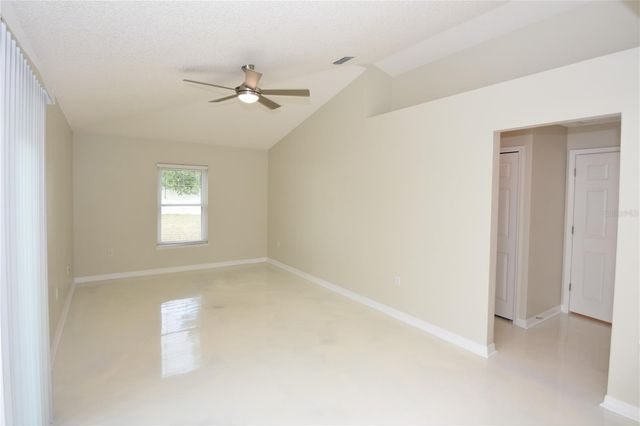 31 SLUMBER PATH, Palm Coast, FL 32164