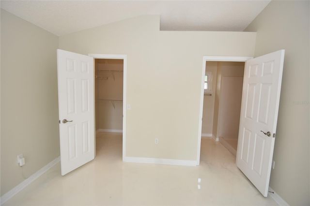 31 SLUMBER PATH, Palm Coast, FL 32164