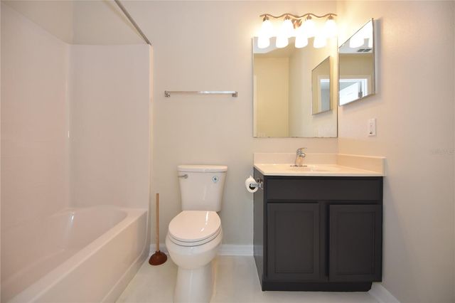 31 SLUMBER PATH, Palm Coast, FL 32164