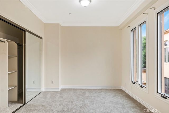 66 N Allen Avenue 3, Pasadena, CA 91106