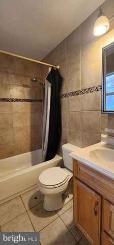 13217 NOTTINGDALE DR, Woodbridge, VA 22193