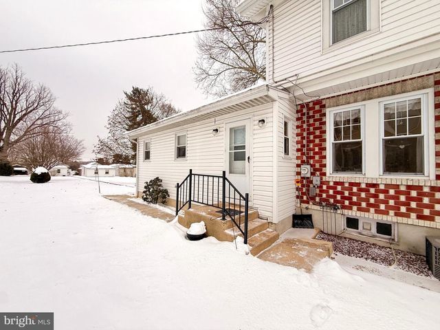 43 N PEARL ST, Wernersville, PA 19565