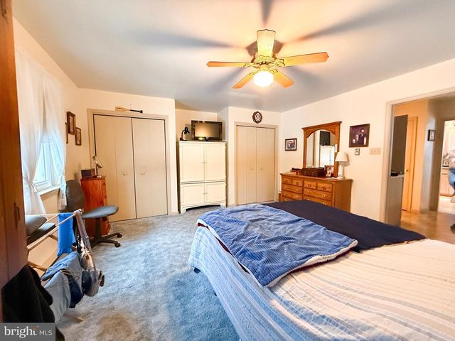 43 N PEARL ST, Wernersville, PA 19565