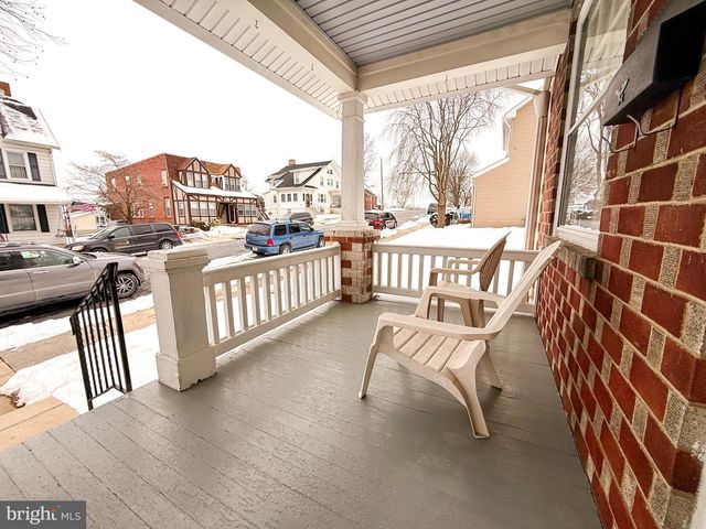 43 N PEARL ST, Wernersville, PA 19565