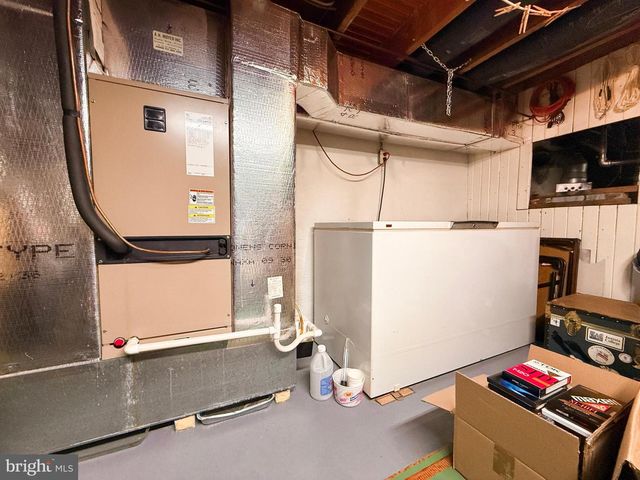 43 N PEARL ST, Wernersville, PA 19565