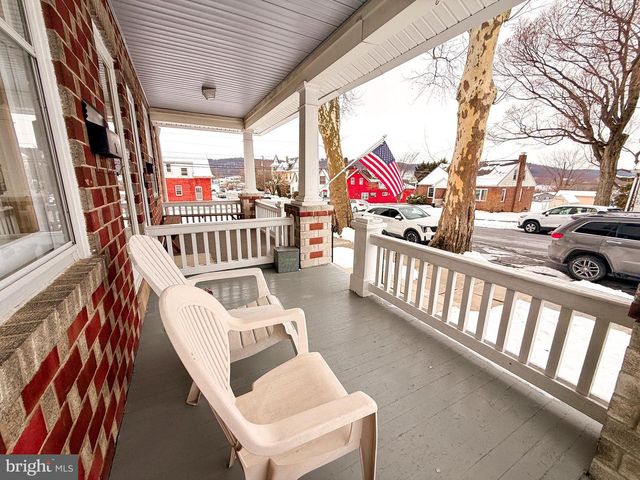 43 N PEARL ST, Wernersville, PA 19565