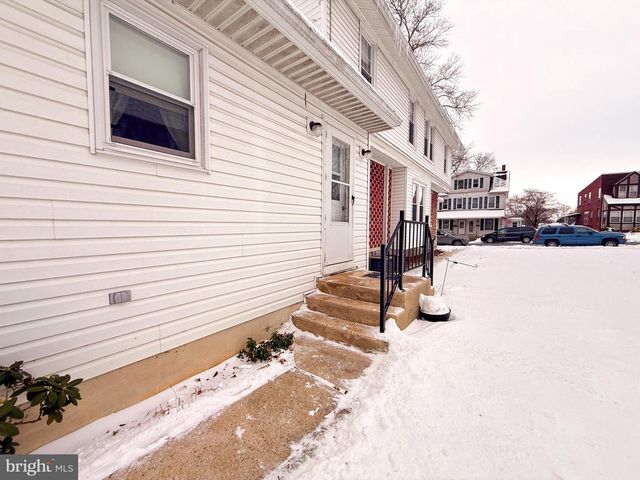 43 N PEARL ST, Wernersville, PA 19565