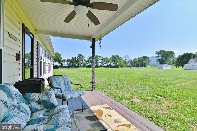 39 SUMMERS LN, New Market, VA 22844