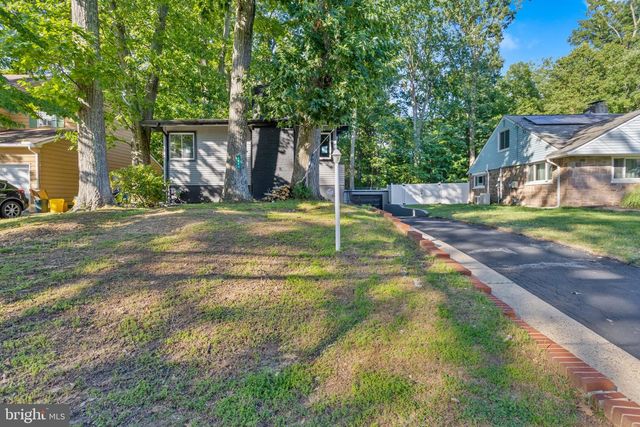 1498 STUYVESANT AVE, Trenton, NJ 08618