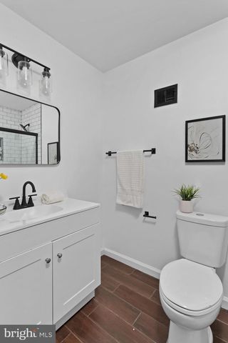 1498 STUYVESANT AVE, Trenton, NJ 08618