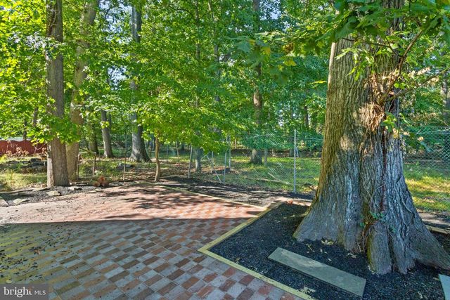 1498 STUYVESANT AVE, Trenton, NJ 08618