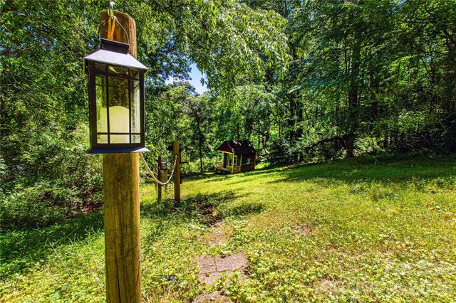 73 Cresent Drive, Pisgah Forest, NC 28768