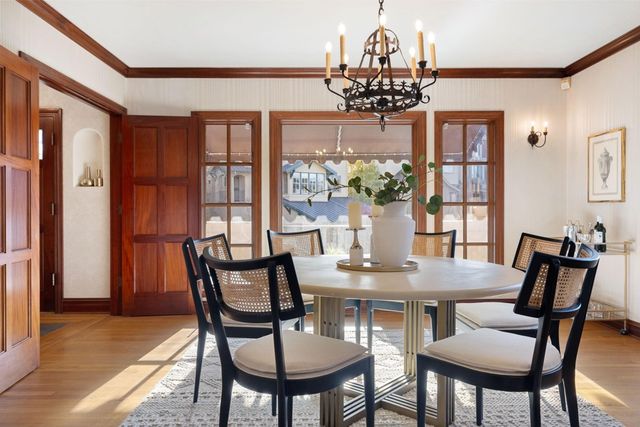 4800 4800 Proctor Ave, Oakland, CA 94618