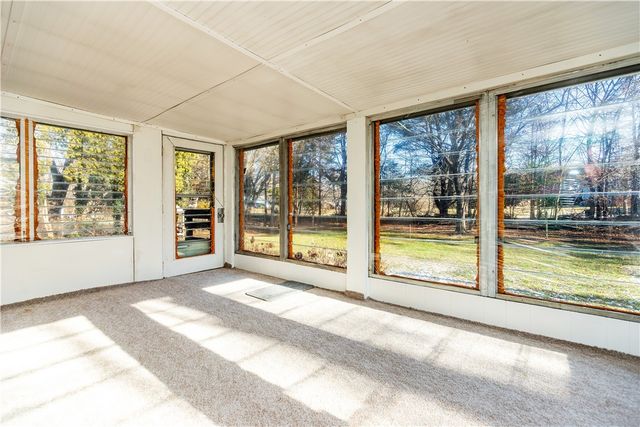 38 Greenwood Road, North Kingstown, RI 02852