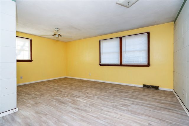 38 Greenwood Road, North Kingstown, RI 02852