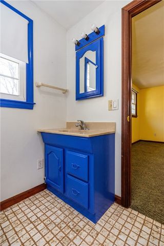 38 Greenwood Road, North Kingstown, RI 02852