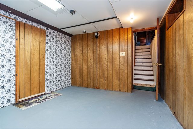 38 Greenwood Road, North Kingstown, RI 02852