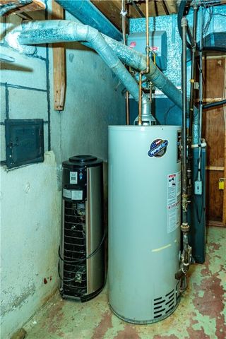 38 Greenwood Road, North Kingstown, RI 02852