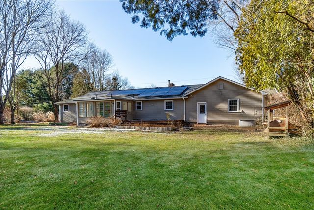 38 Greenwood Road, North Kingstown, RI 02852