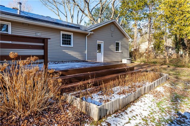 38 Greenwood Road, North Kingstown, RI 02852