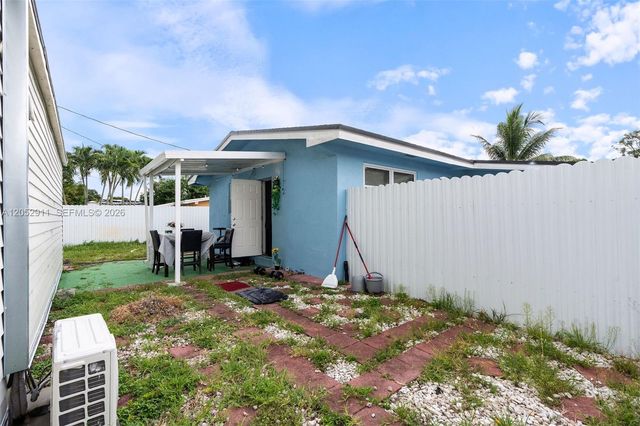 7501 Granada Boulevard, Miramar, FL 33023
