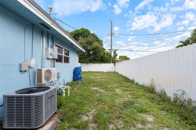 7501 Granada Boulevard, Miramar, FL 33023