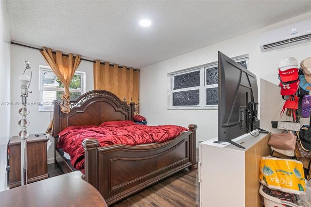 7501 Granada Boulevard, Miramar, FL 33023