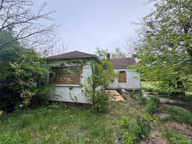 16093 Liberal Street, Detroit, MI 48205