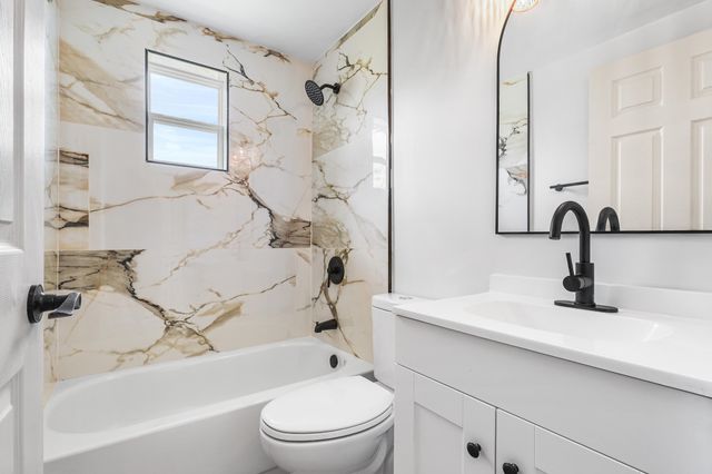 1002 Orchid Road, Florence, KY 41042