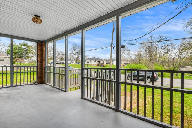 1002 Orchid Road, Florence, KY 41042