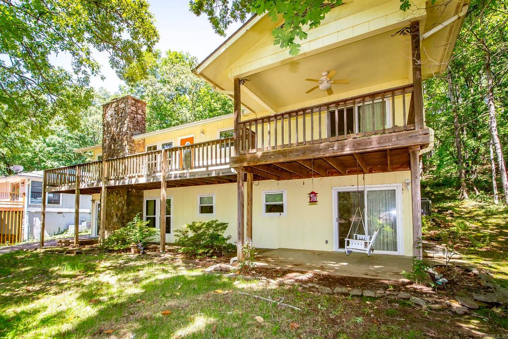 213 Pine Knot Road, Fairfield Bay, AR 72088