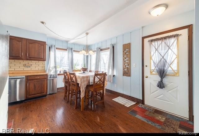 35342 Lake Drive, Brownstown, MI 48173