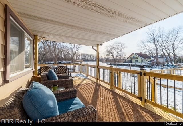 35342 Lake Drive, Brownstown, MI 48173