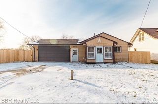 35342 Lake Drive, Brownstown, MI 48173