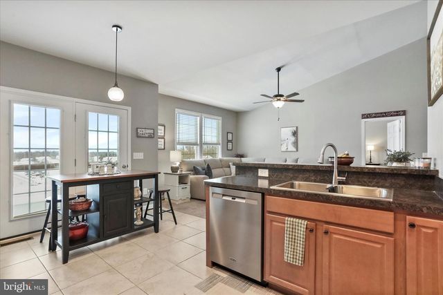 133 SPARTAN DR, Martinsburg, WV 25403