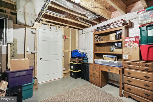 133 SPARTAN DR, Martinsburg, WV 25403