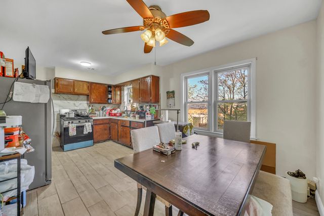 3257 N Kostner Avenue, Chicago, IL 60641