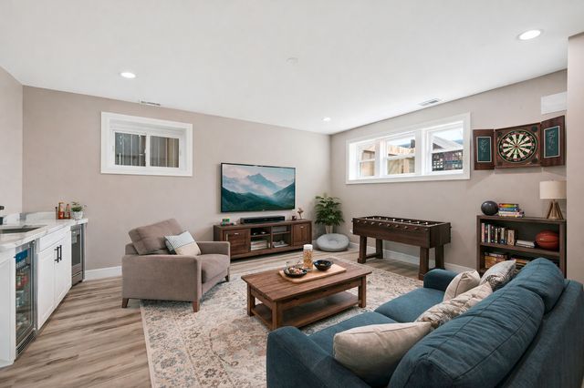 904 N Trumbull Avenue, Chicago, IL 60651