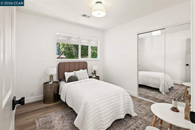 1003 Santa Cruz Dr, Pleasant Hill, CA 94523